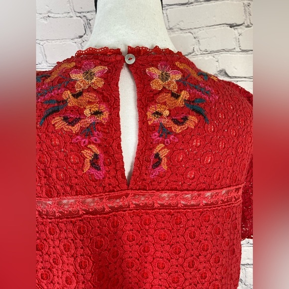 Altar’d State Top Boho Embroidered Small - Picture 7 of 9